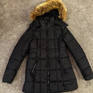 Marc New York Black Puffer Coat with Faux Fur Trim